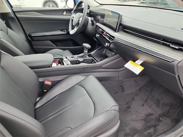 Used 2025 Kia K5 EX image 15