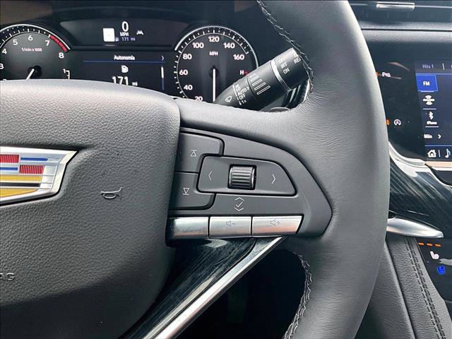 Used 2024 Cadillac XT6 Premium Luxury AWD/4WD image 21