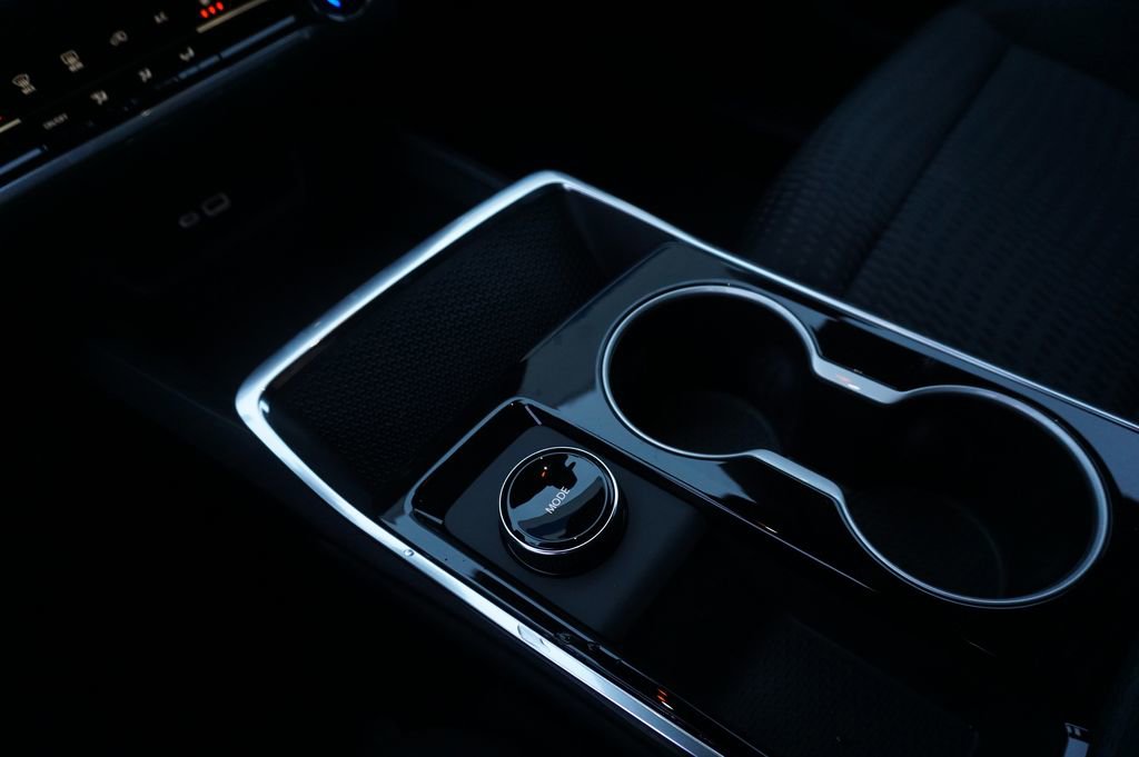 New 2026 Chevrolet Equinox LT image 16