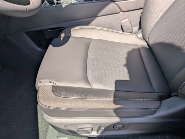 New 2026 Nissan Pathfinder SL image 24