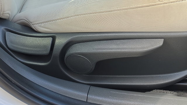 Used 2025 Hyundai Sonata SEL FWD image 26