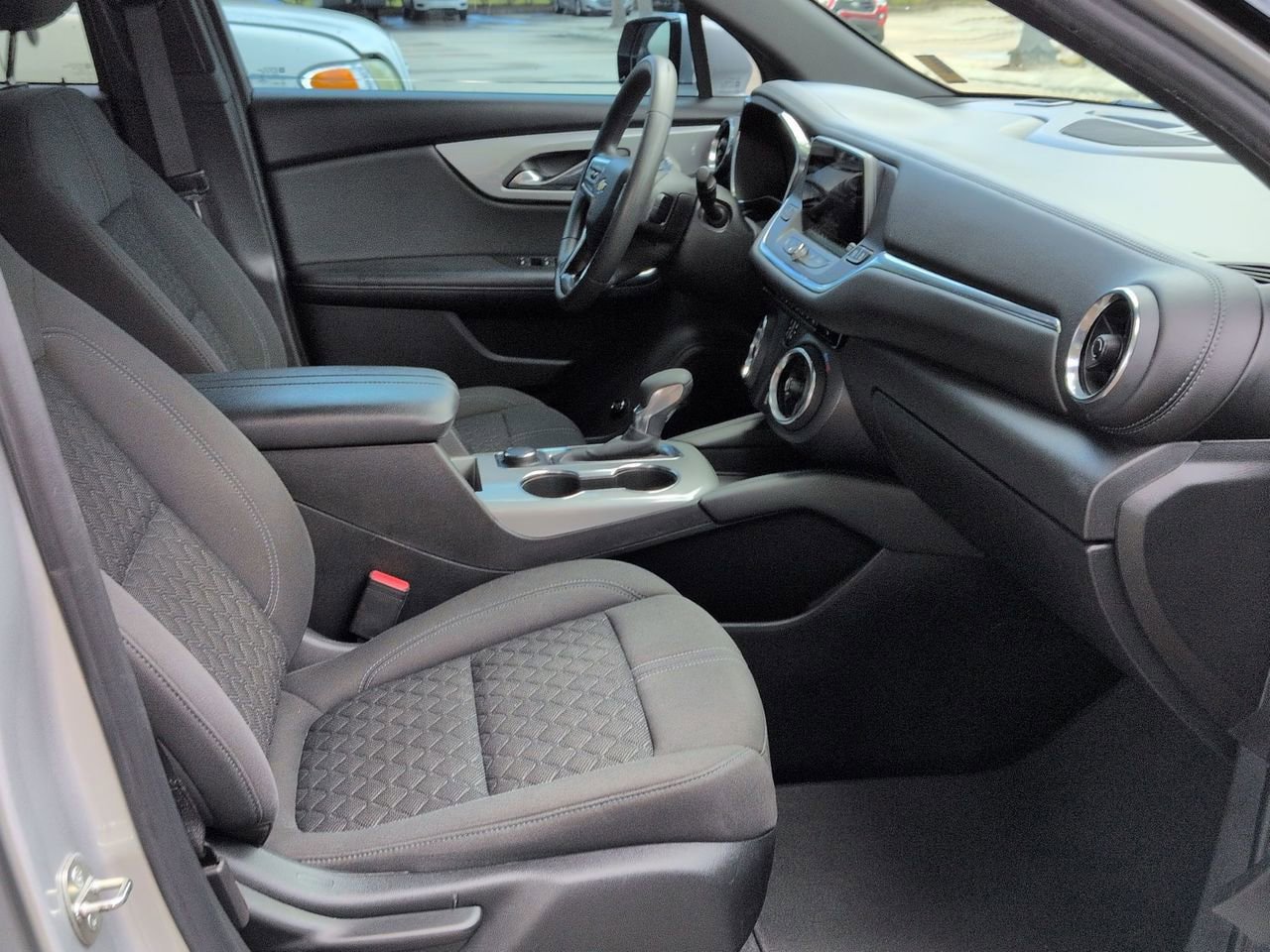 Used 2022 Chevrolet Blazer LT image 24