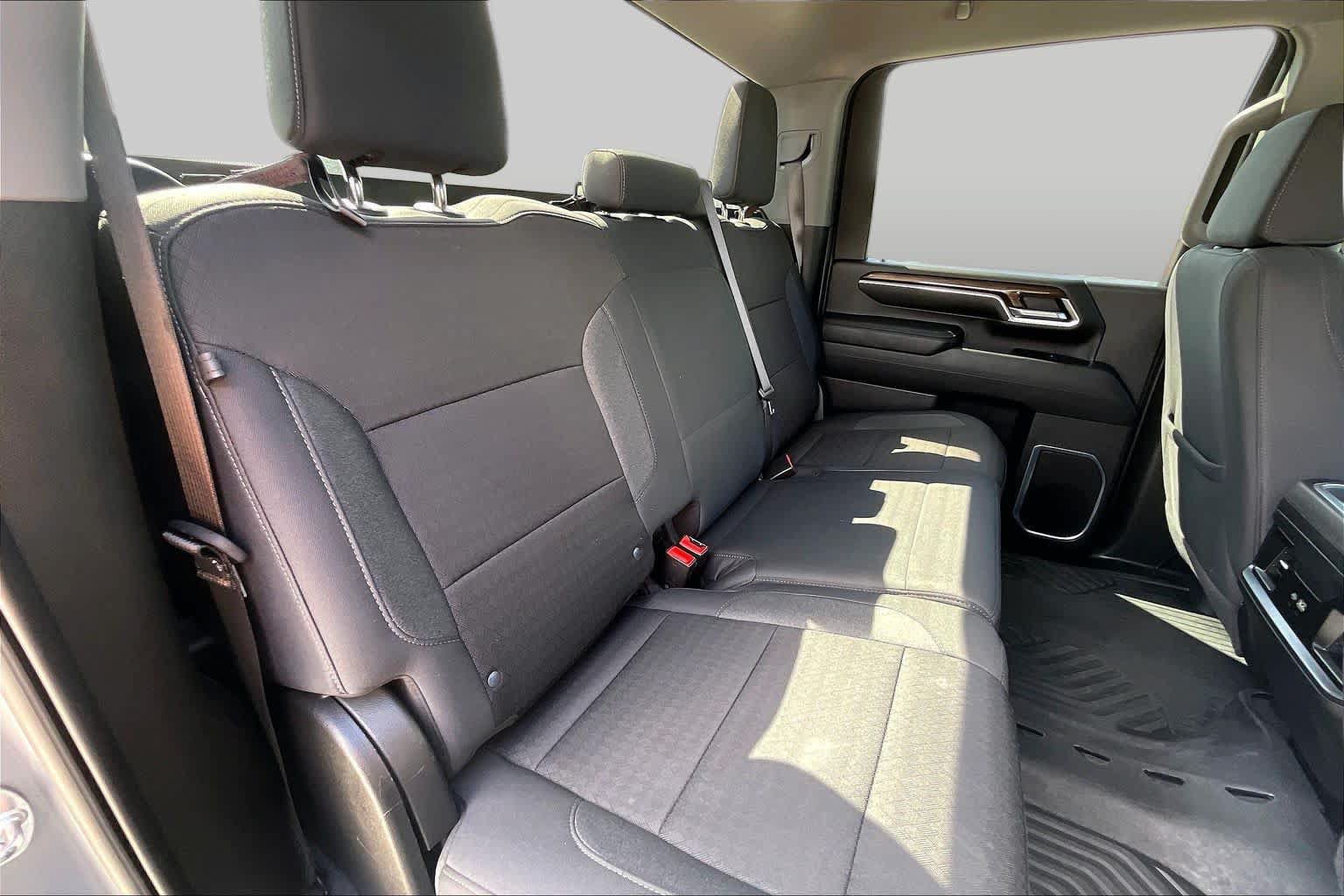Certified 2024 Chevrolet Silverado 2500 LT AWD/4WD image 19