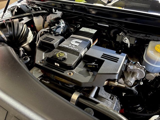 Used 2023 RAM 2500 Laramie image 32