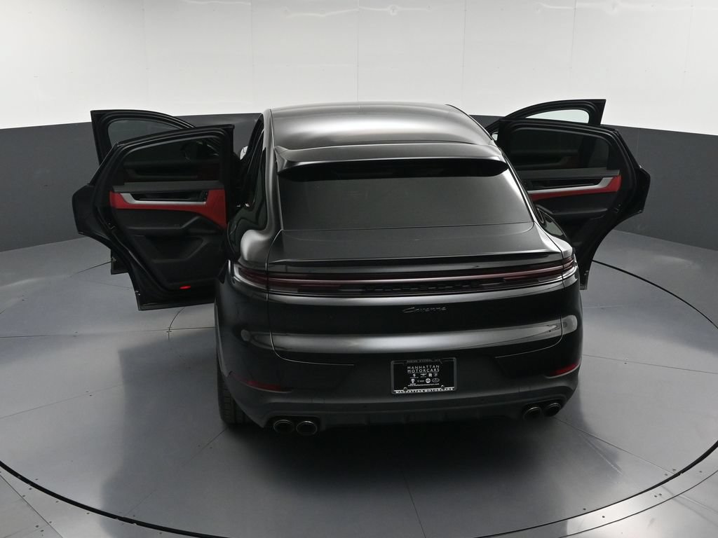 Certified 2026 Porsche Cayenne E-Hybrid Coupe AWD/4WD image 33