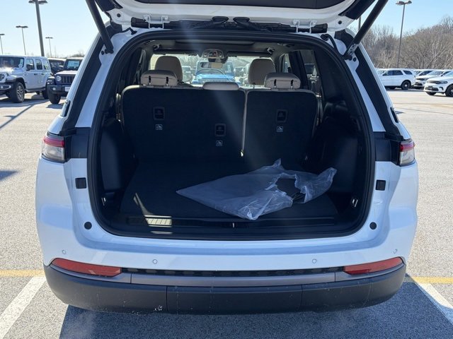 New 2026 Jeep Grand Cherokee Limited image 7