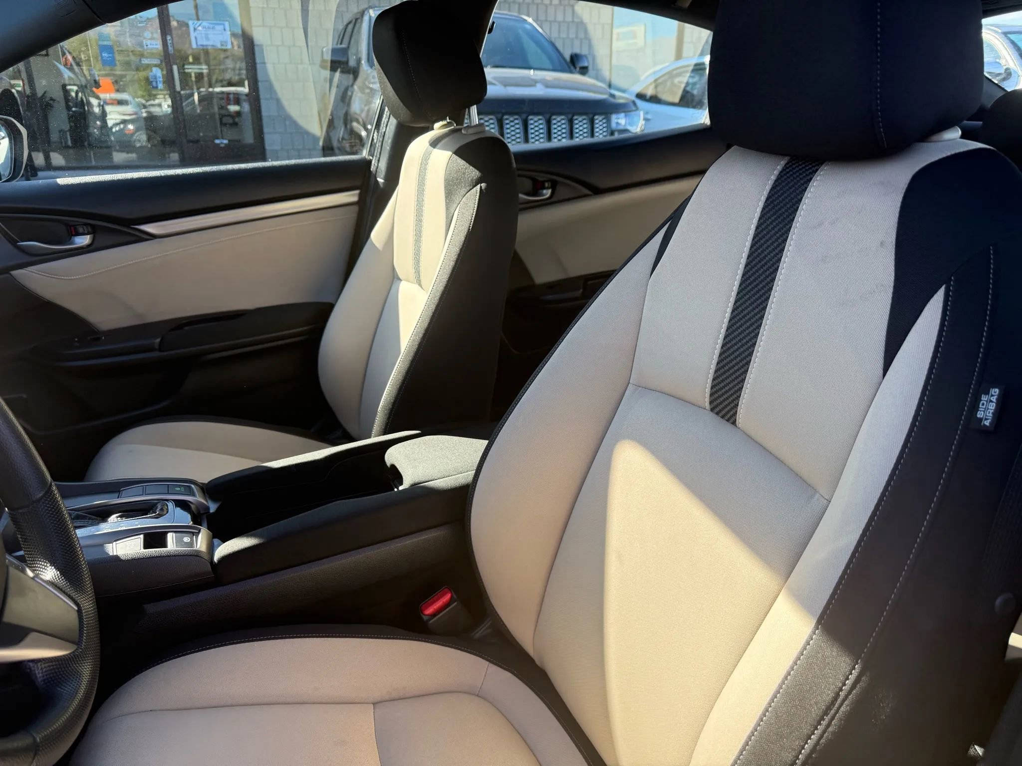 Used 2018 Honda Civic EX image 21