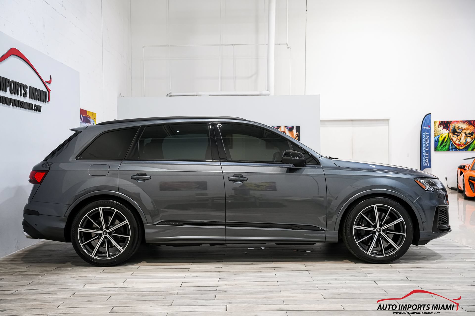 Used 2021 Audi SQ7 Premium Plus w/ Driver Assistance Package AWD/4WD image 26