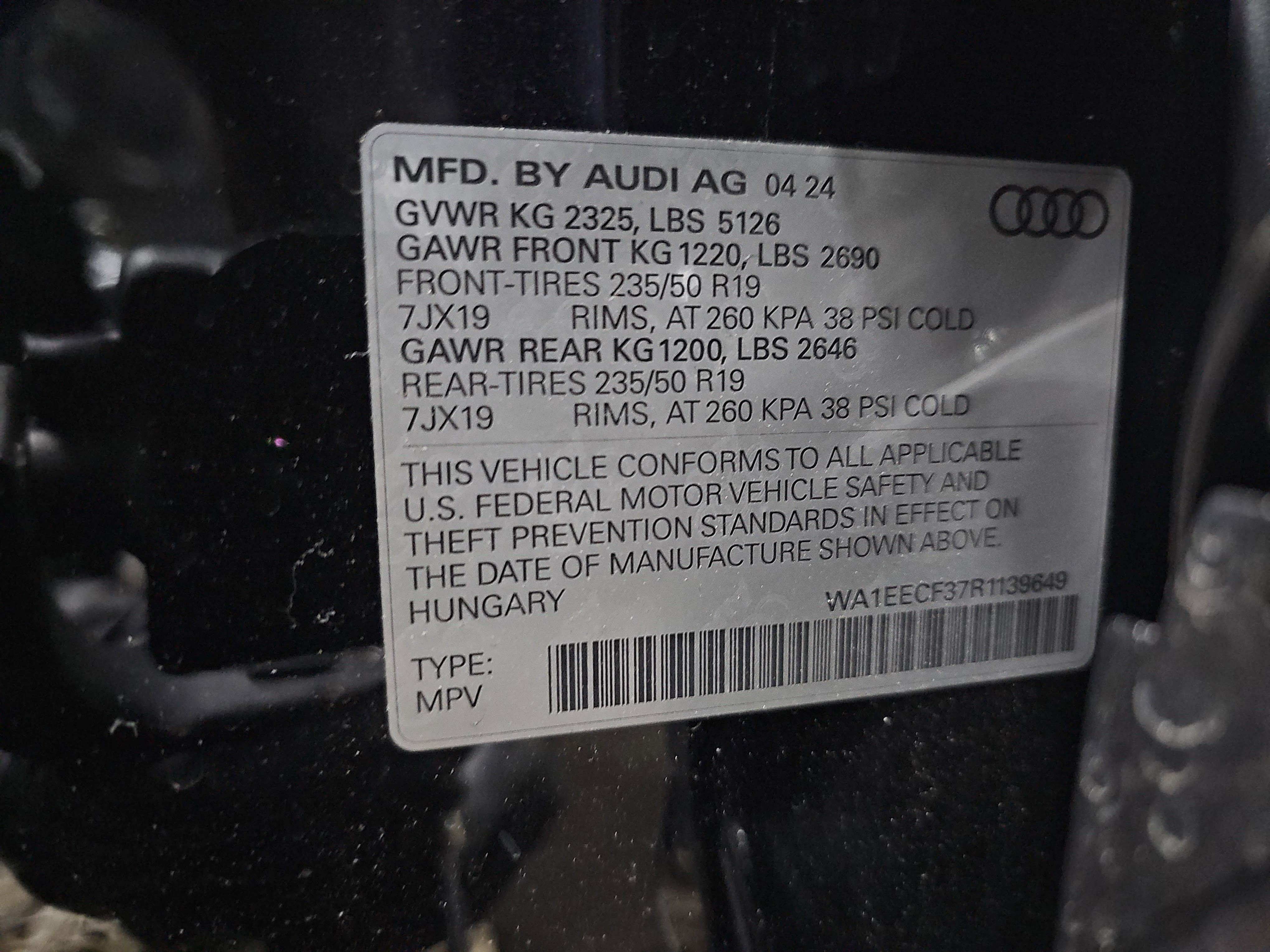 Used 2024 Audi Q3 2.0T Premium Plus image 38