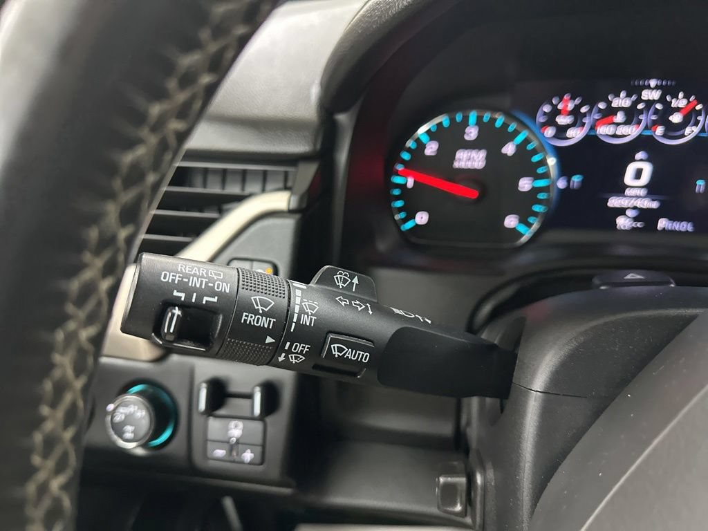 Used 2017 GMC Yukon XL Denali w/ Open Road Package AWD/4WD image 40