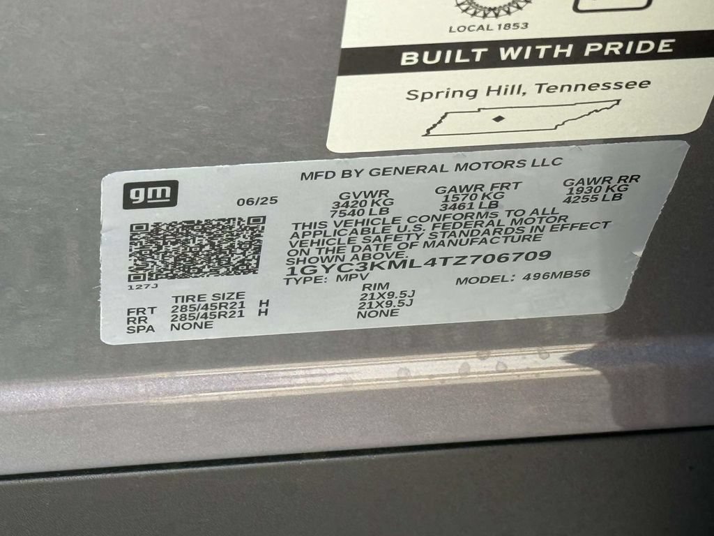 New 2026 Cadillac Vistiq Luxury w/ LPO, Floor Liner Package AWD/4WD image 30
