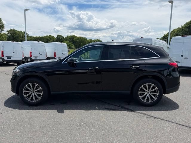 Certified 2024 Mercedes-Benz GLC 300 4MATIC image 4
