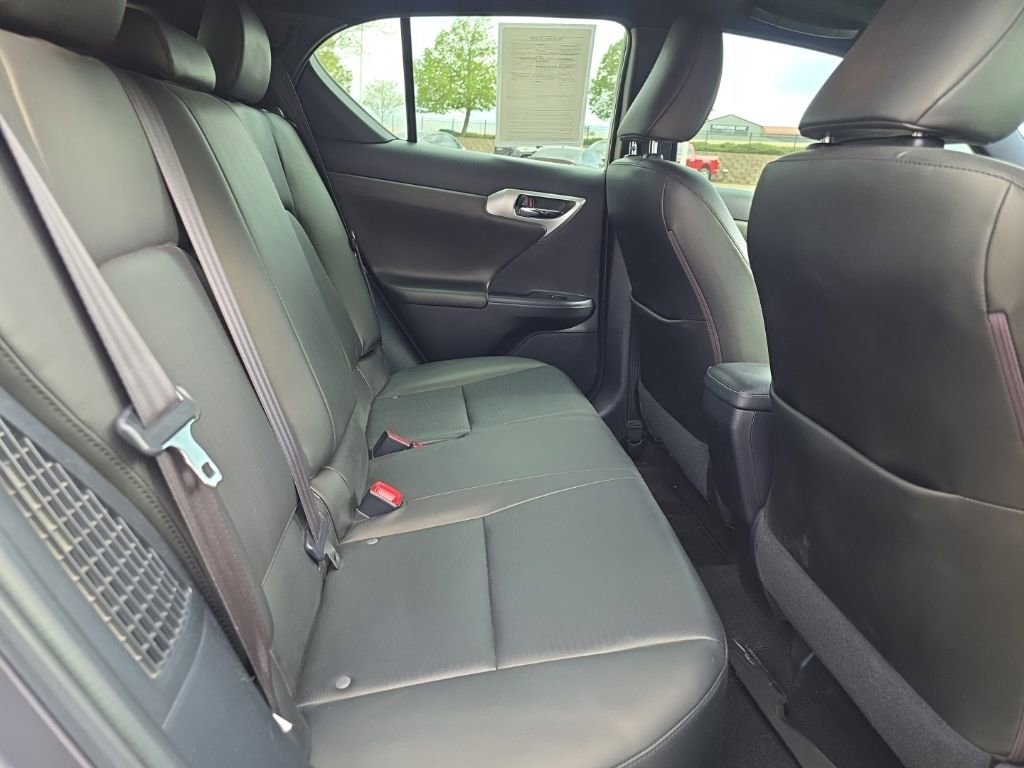 Used 2012 Lexus CT 200h Premium w/ Premium Audio Pkg (F Sport) FWD image 20