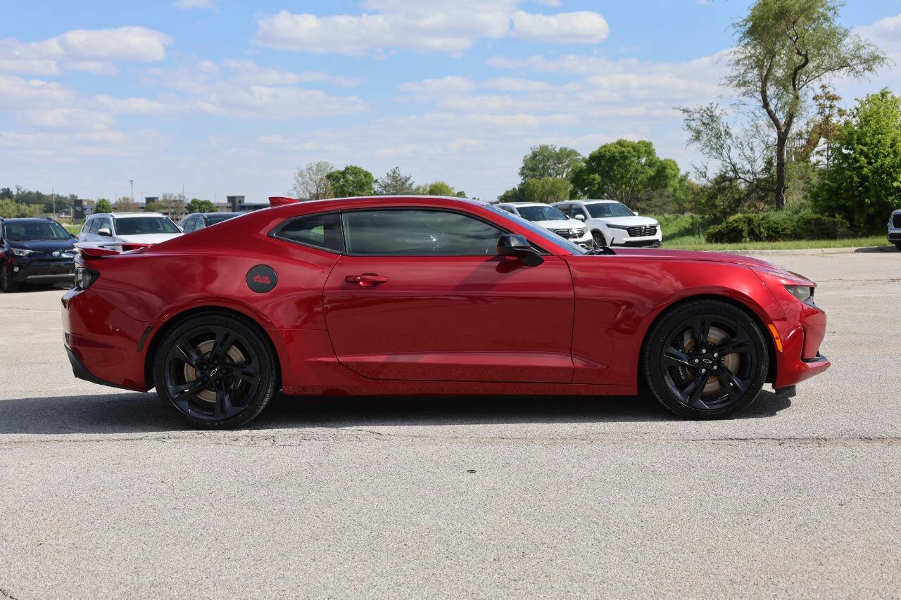 Used 2023 Chevrolet Camaro SS RWD image 7