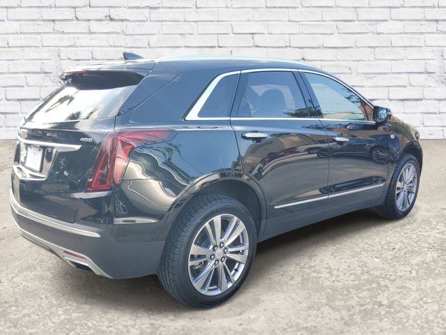 Certified 2024 Cadillac XT5 Premium Luxury w/ Technology Package FWD image 4