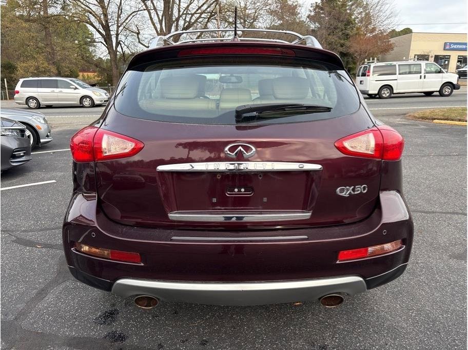 Used 2017 INFINITI QX50 Sport Utility 4D w/ Technology Package image 5