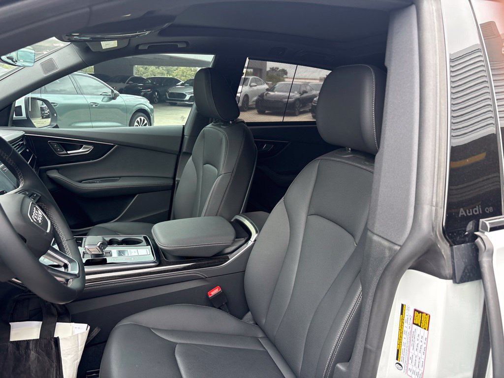 Certified 2026 Audi Q8 Premium Plus w/ Premium Plus Package AWD/4WD image 13