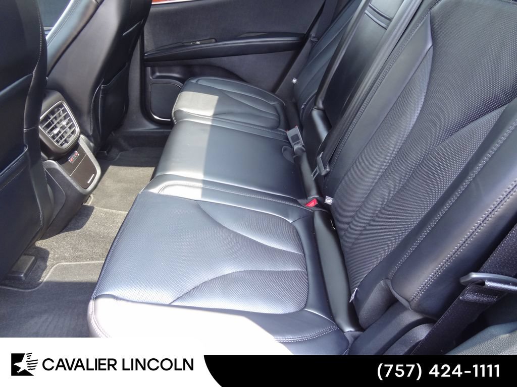 Certified 2020 Lincoln Nautilus Reserve AWD/4WD image 9