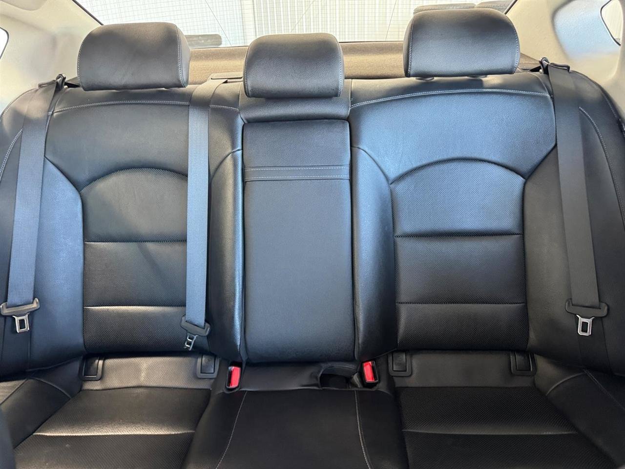 Used 2019 Kia Cadenza Premium FWD image 10