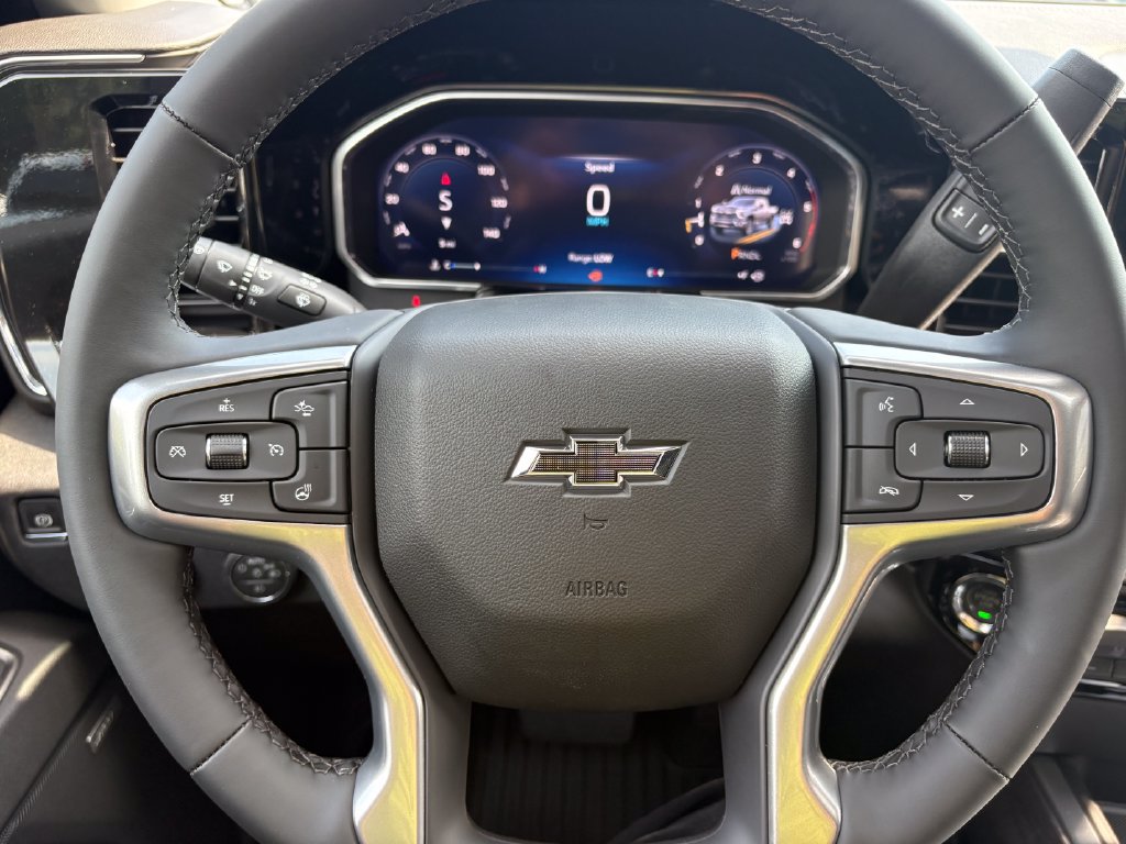 New 2026 Chevrolet Silverado 2500 LTZ w/ LTZ Plus Package AWD/4WD image 7