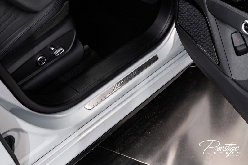 Used 2023 Maserati Grecale Modena image 41