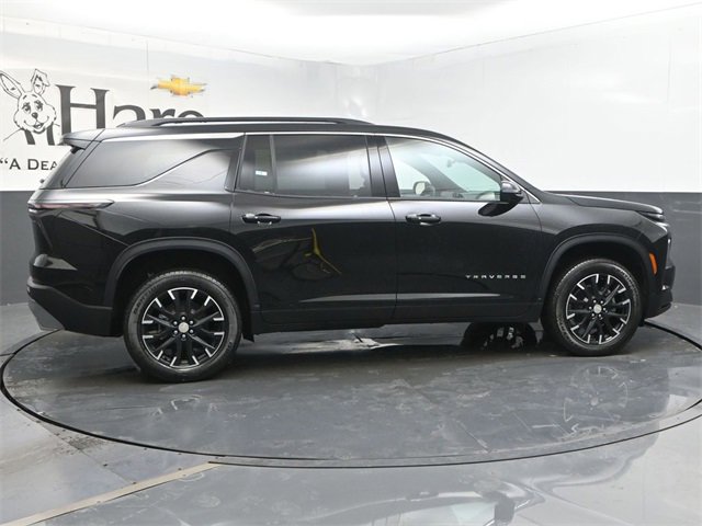 New 2026 Chevrolet Traverse LT w/ Sun and Wheel Package image 16