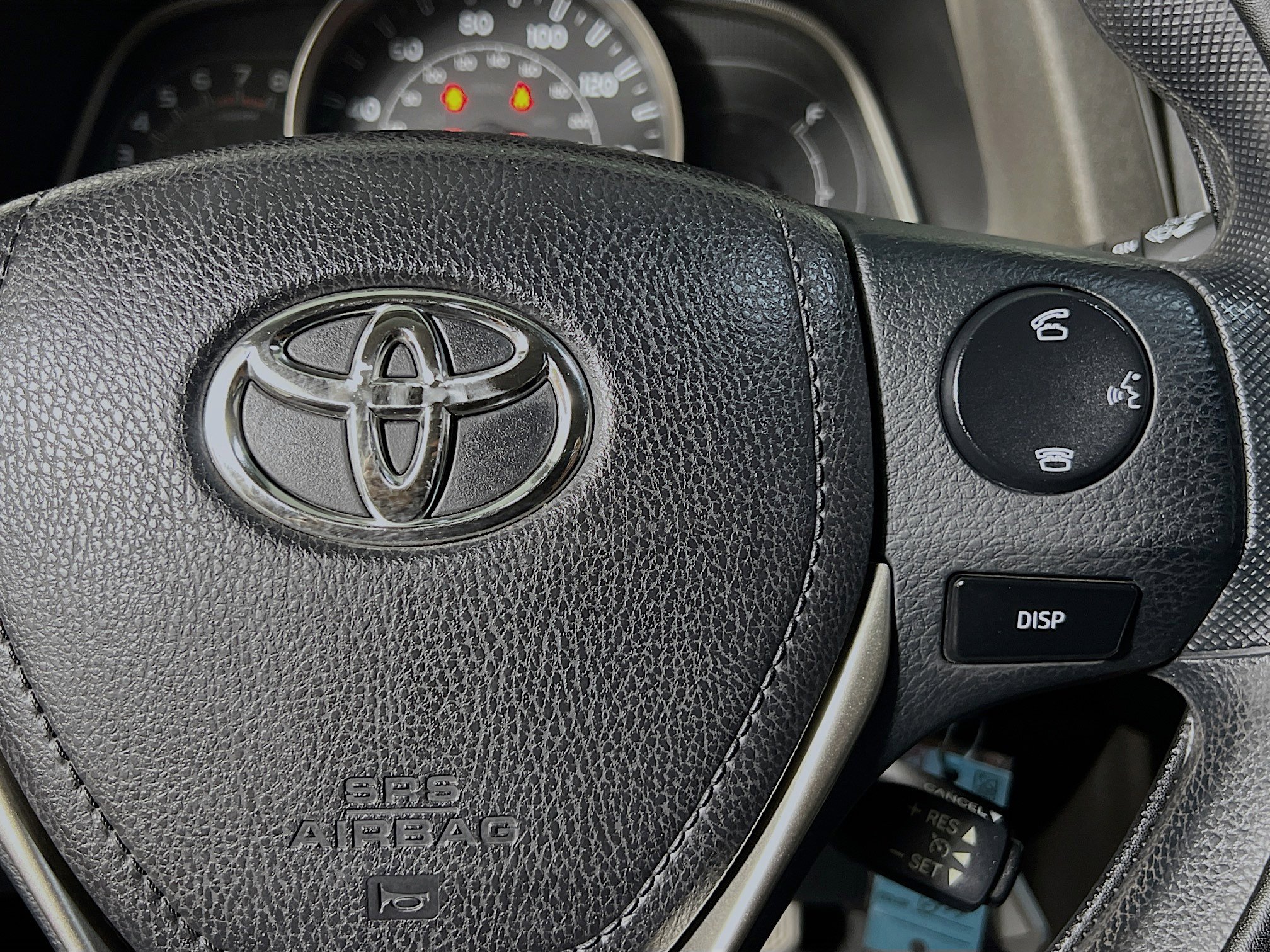 Used 2014 Toyota RAV4 XLE image 19