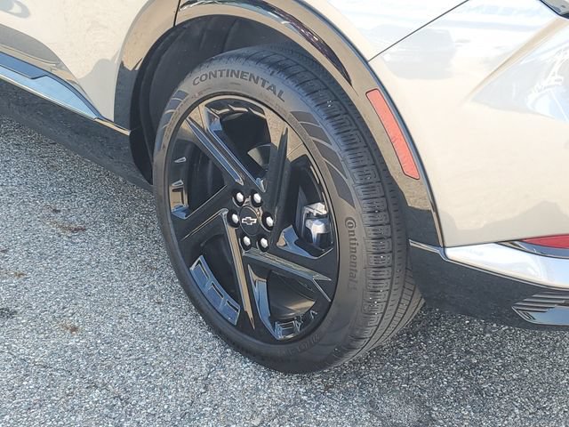 Used 2025 Chevrolet Equinox EV RS FWD image 32