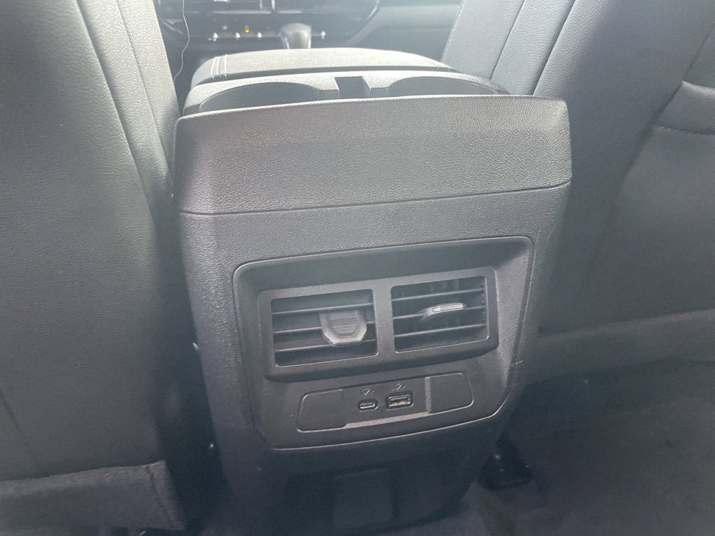 Used 2024 GMC Canyon Elevation w/ Elevation Premium Package image 25