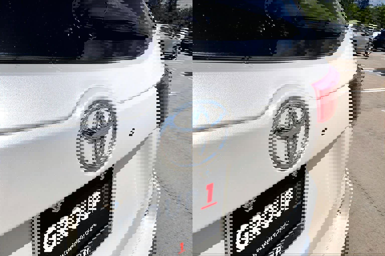 Used 2018 Toyota Highlander SE FWD image 30