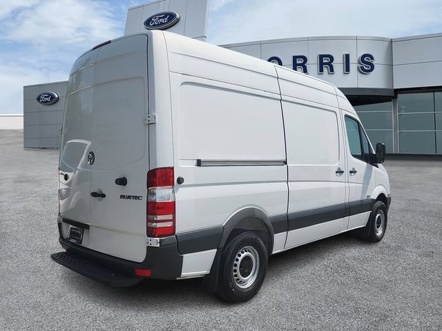 Used 2012 Freightliner Sprinter 2500 RWD image 4