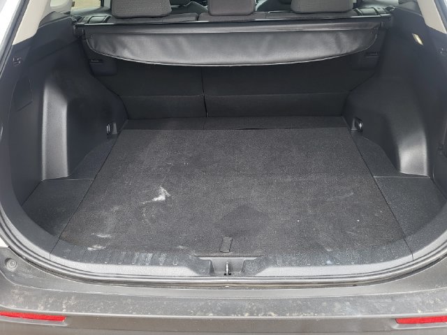 Used 2024 Toyota RAV4 XLE FWD image 28