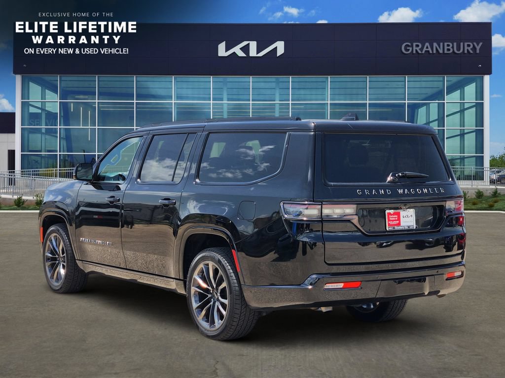 Used 2024 Jeep Grand Wagoneer L Series II w/ Quick Order Packagew 28T AWD/4WD image 4