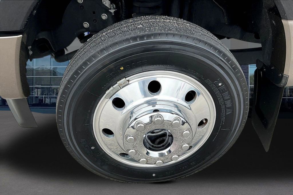 Certified 2021 Ford F450 Lariat w/ Lariat Ultimate Package image 35