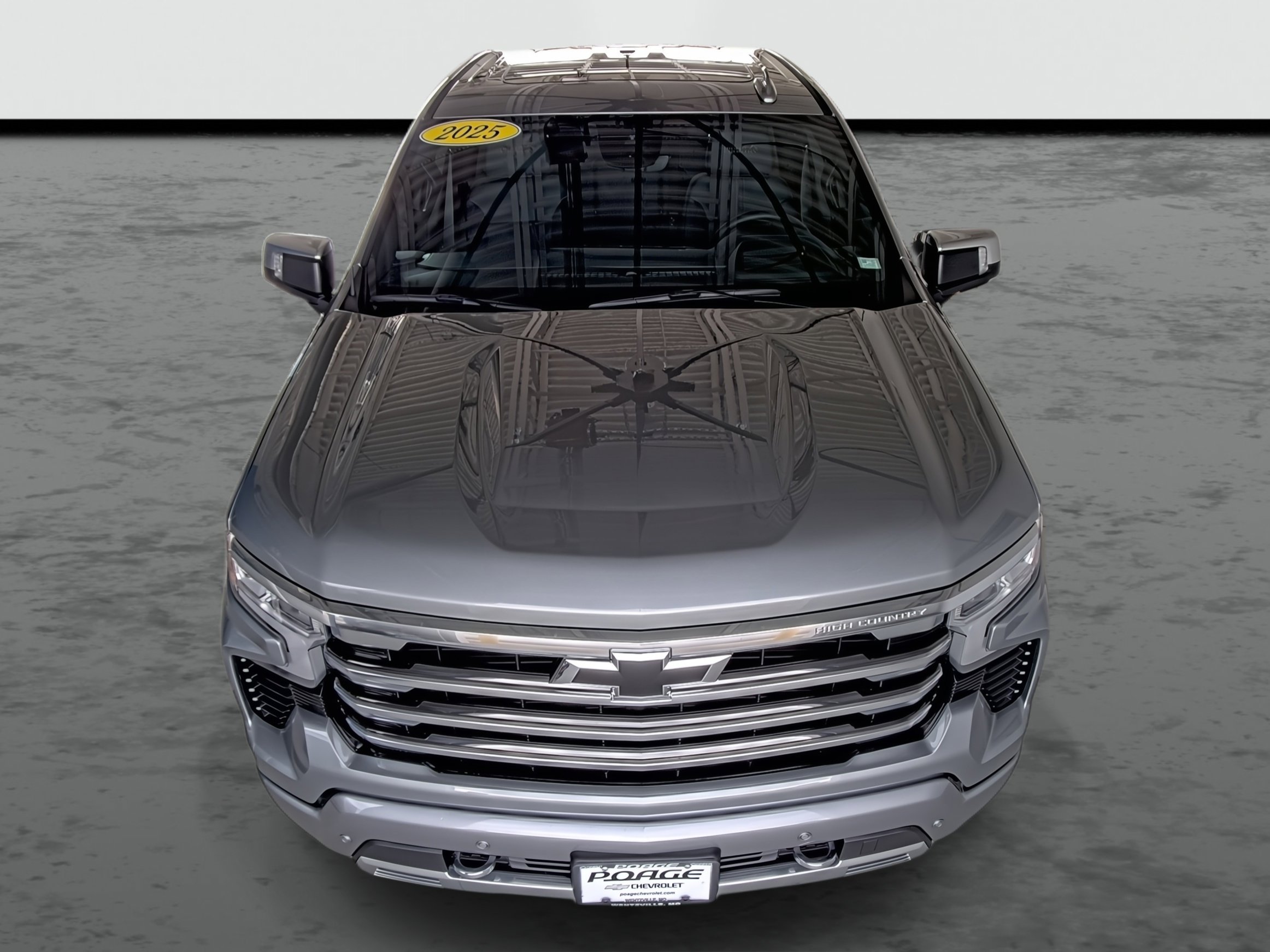 Used 2025 Chevrolet Silverado 1500 High Country w/ High Country Premium Package AWD/4WD image 6