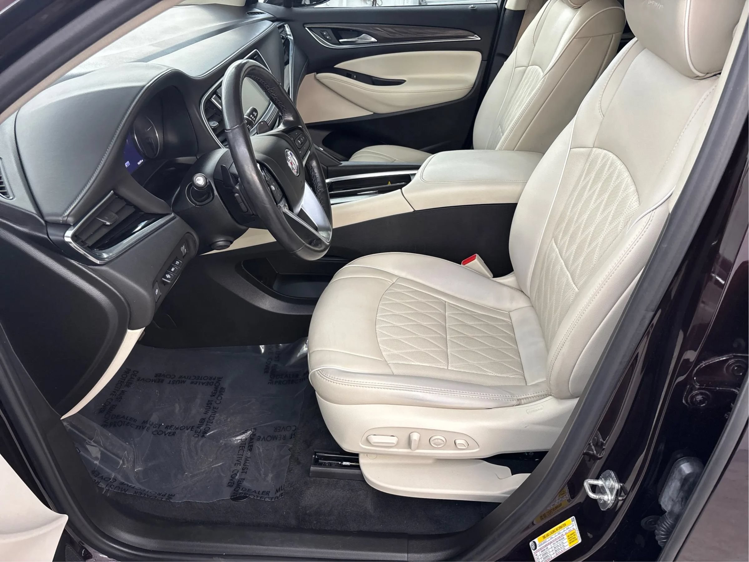Used 2022 Buick Enclave Avenir w/ Avenir Technology Package AWD/4WD image 13