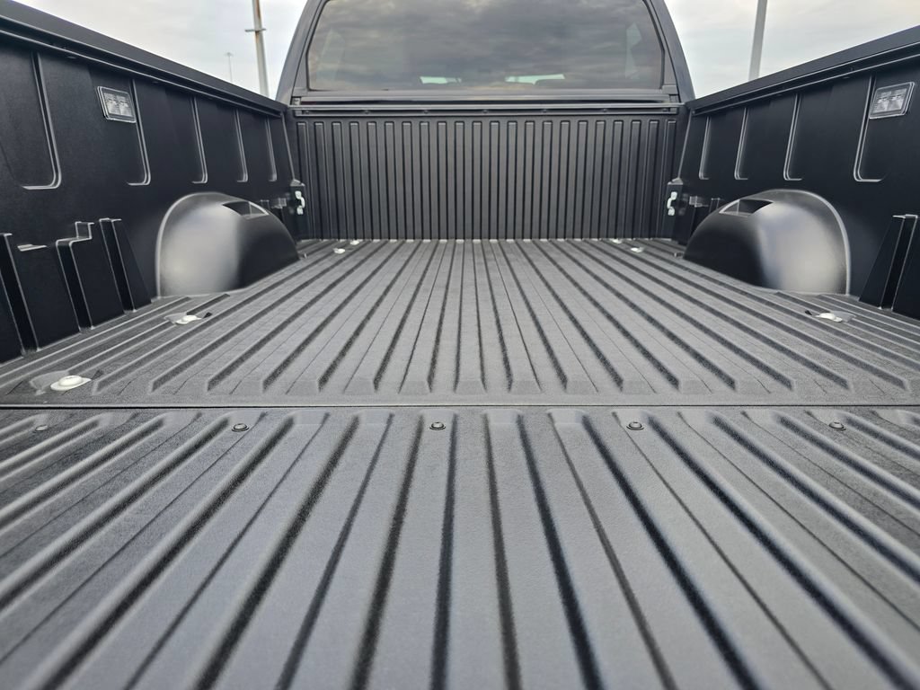 New 2026 Toyota Tundra Limited AWD/4WD image 22