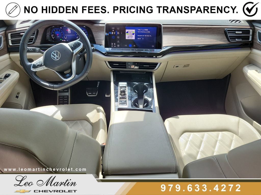 Used 2024 Volkswagen Atlas SEL Premium R-Line AWD/4WD image 13