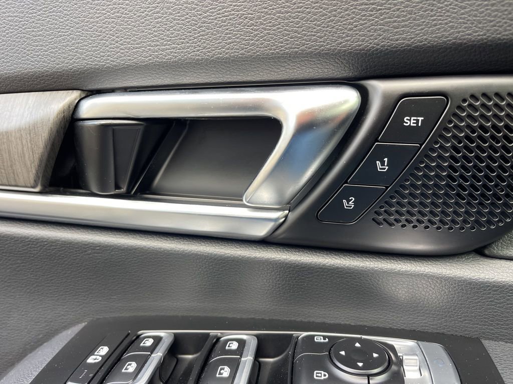 Used 2023 Kia Telluride SX image 20