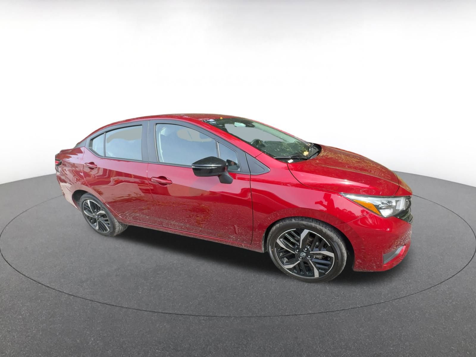 Used 2024 Nissan Versa SR video 2