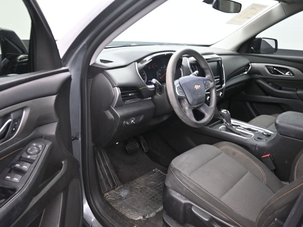 Used 2019 Chevrolet Traverse LS FWD image 11