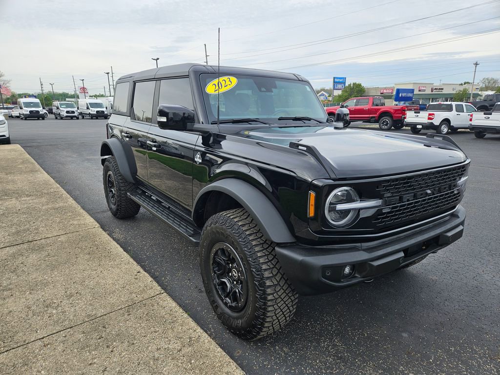 Used 2023 Ford Bronco Outer Banks w/ Sasquatch Package AWD/4WD image 4