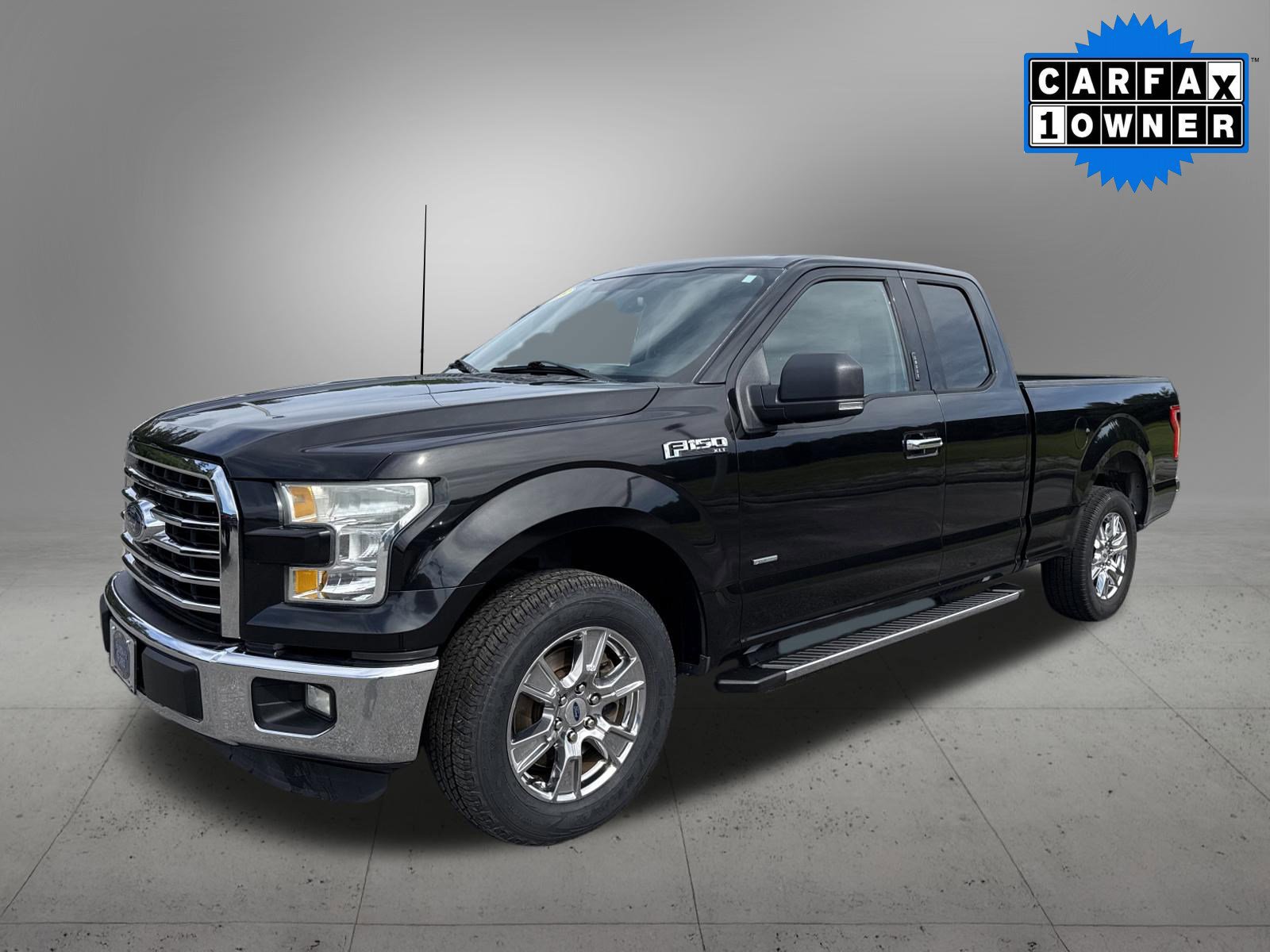 Used 2015 Ford F150 XLT w/ Equipment Group 301A Mid RWD image 1