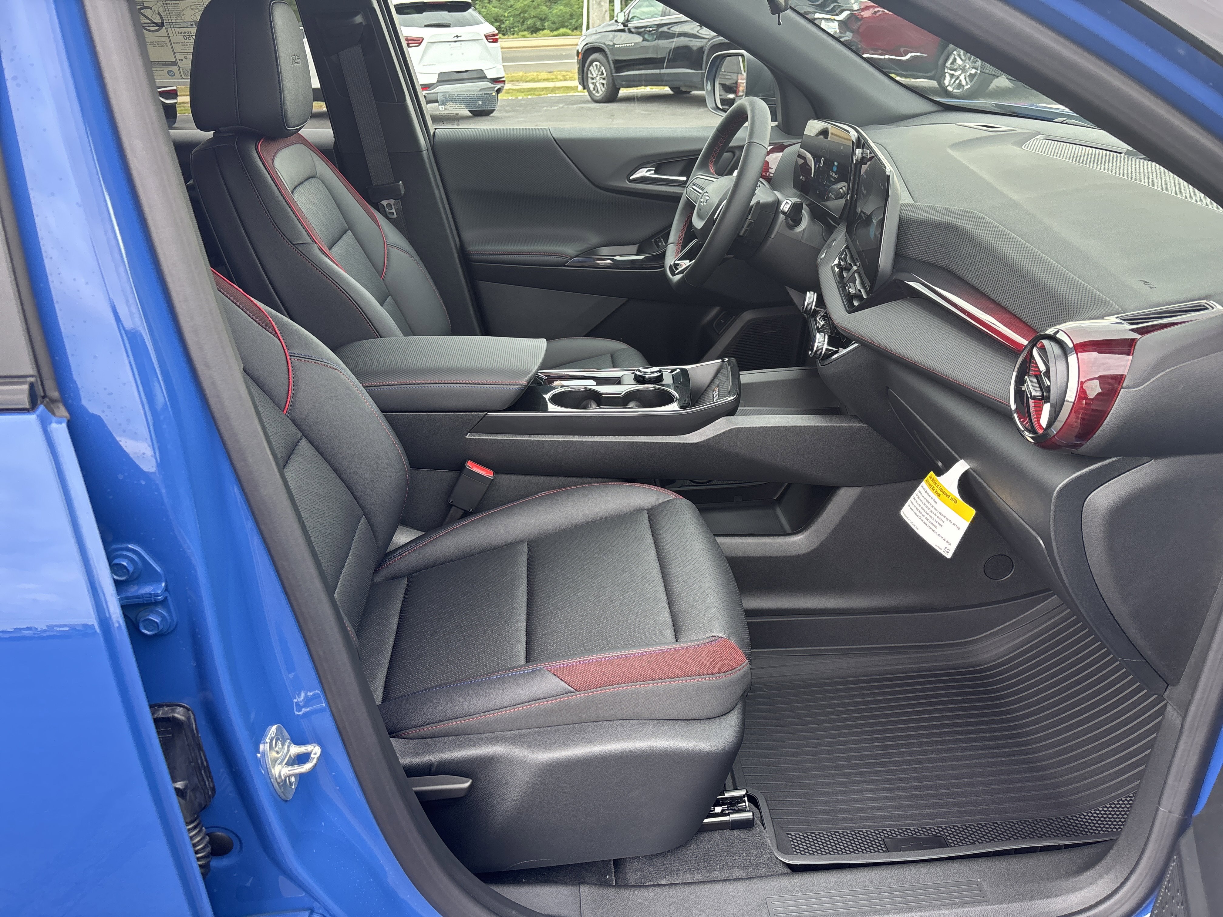 New 2026 Chevrolet Equinox RS image 13