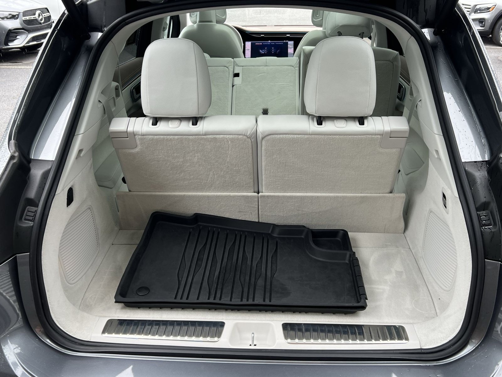 Certified 2023 Mercedes-Benz EQS 580 4MATIC SUV image 32