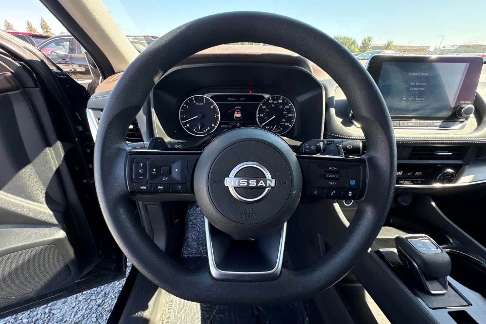 Certified 2023 Nissan Rogue SV FWD image 25