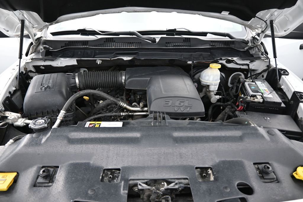 Used 2018 RAM 1500 Express AWD/4WD image 27