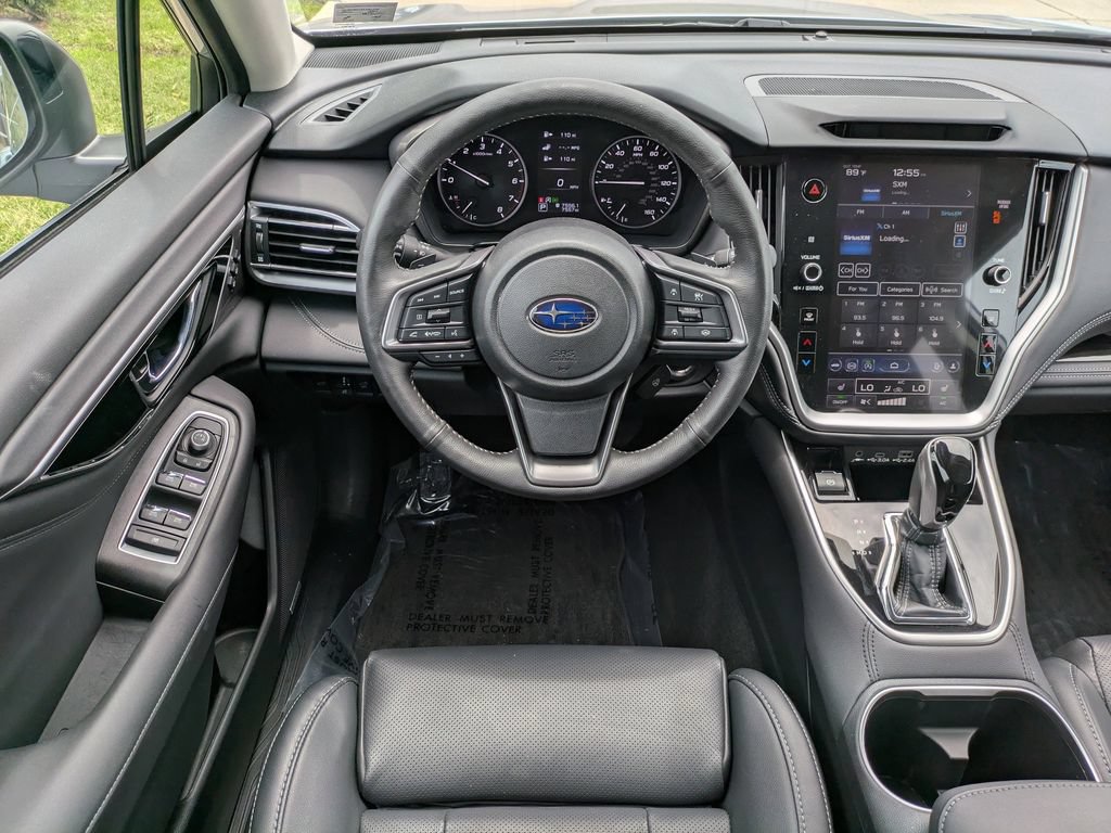 Used 2025 Subaru Outback Limited AWD/4WD image 16