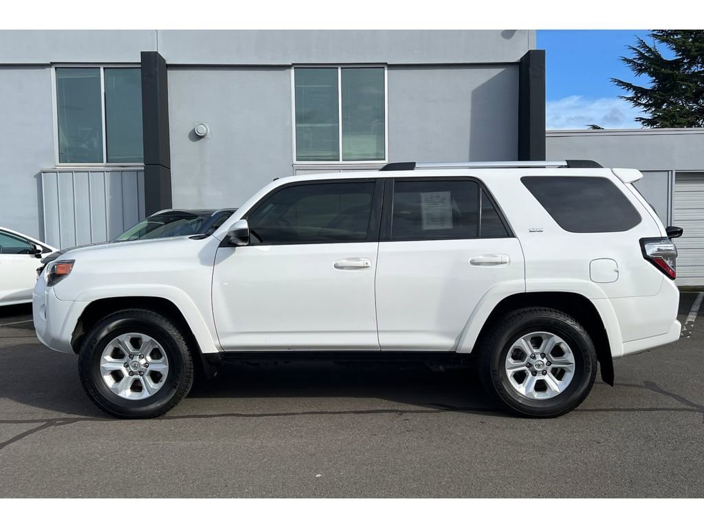 Used 2021 Toyota 4Runner SR5 image 9