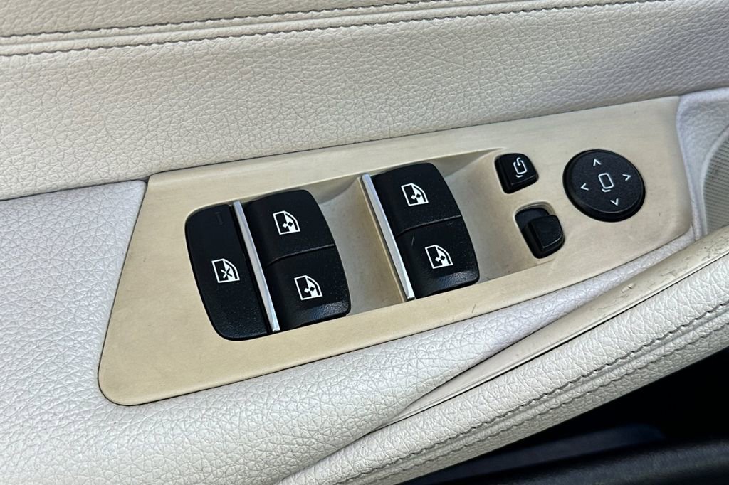 Used 2018 BMW 530i image 11